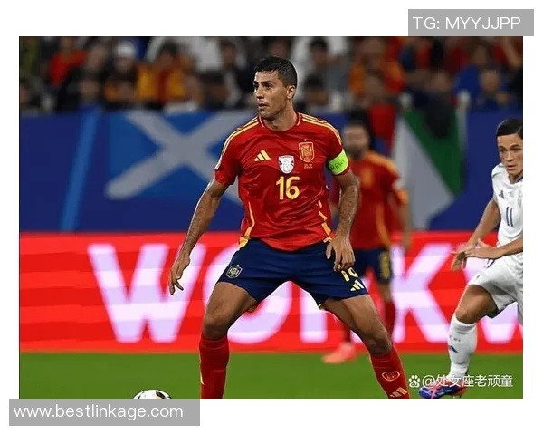 探讨足球场上后腰位置的明星球员及其影响力分析 探讨足球场上后腰位置的明星球员及其影响力分析