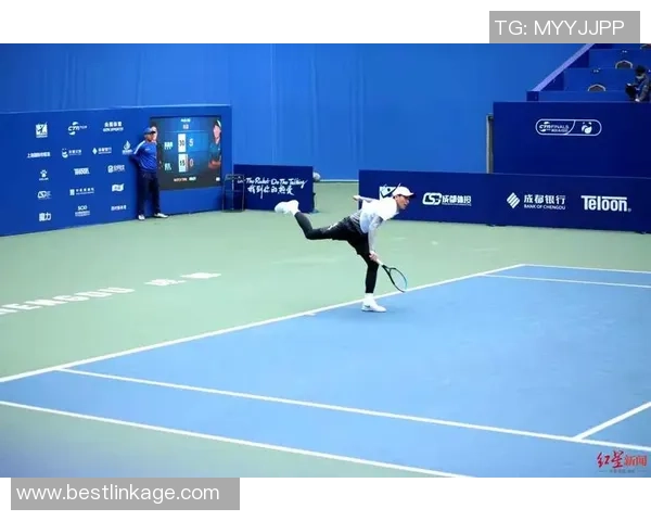 杭州网球队在精英赛中的战术表现分析与点评探讨