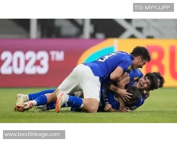 武汉排球队在世界杯赛场上的力量与韧性展现分析